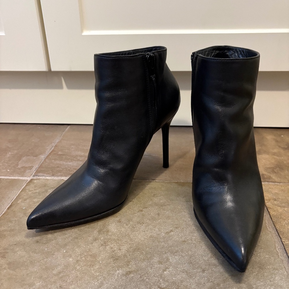 Stuart Weitzman Ankle Boots